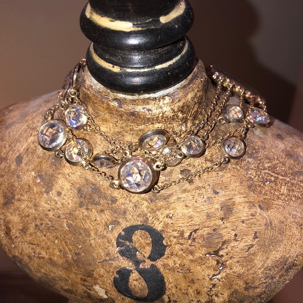 Crystal and gold magnetic closure bracelet